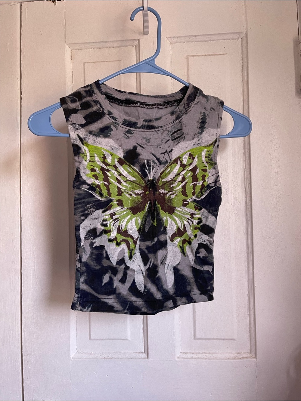 silence + noise Black & Gray Tie-Dye Tank with Green Butterfly